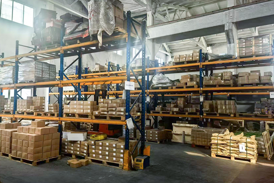 Packaging at warehousing